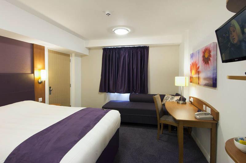 Premier Inn Premier Inn York South West Esterno foto